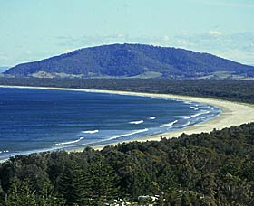 Sir Charles Kingsford Smith Memorial And Lookout - Stayed 0