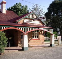 The Tumblong Tavern - Stays Accommodation