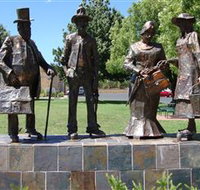 Dad Dave Mum and Mabel - Stayed