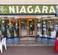 Niagra Cafe - Stayed
