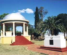 Kingaroy Soldiers Memorial Rotunda - Stayed 1