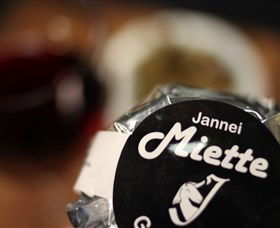 Jannei Artisan Cheese Makers - Stays Accommodation 4