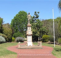 Greenmount War Memorial - Stayed