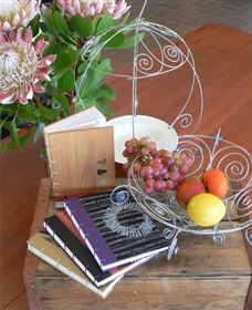 Market In The Mountains - Stayed 2