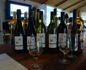 Shire Shuttle Bus  - Stays Accommodation 2