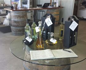 Shire Shuttle Bus  - Stays Accommodation 8