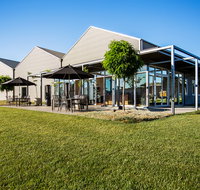 Bunnamagoo Wines - Stayed