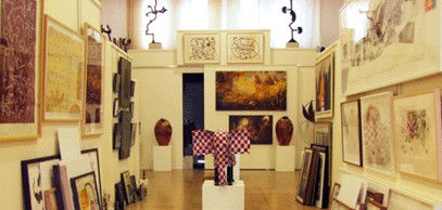 Australian Galleries - Roylston Street - Stays Accommodation 2