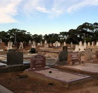 Langhorne Creek Cemetery - Stayed