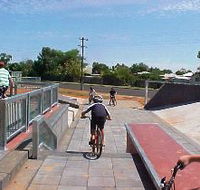 Charleville - Skate Park - Stayed