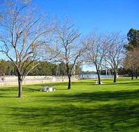 Lock 10 and Weir - Stays Accommodation