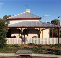Former Customs Officers Residence - Stays Accommodation