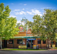 Crown Hotel Wentworth - Stays Accommodation