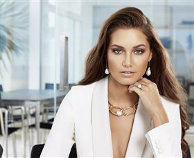 Allure South Sea Pearls - Stayed 0