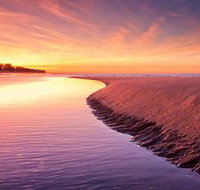 Saunders Beach - Stayed