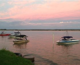 Lake Wyangan ACT Stayed