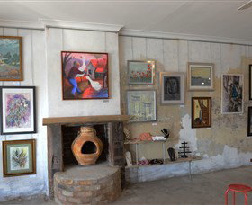 Splatter Gallery And Art Studio - Stayed 2