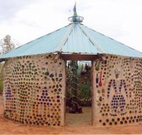 Aladdins Cave Bottlehouse - Stayed