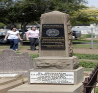 Historical Cemetery Moree - Stayed