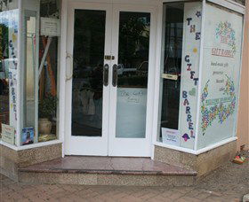 The Gift Barrel - Stayed 0