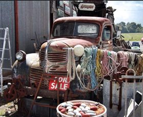 Mailors Flat Demolition & Antiques - Stayed 3