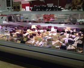 Knights Meats And Deli - Stayed 0