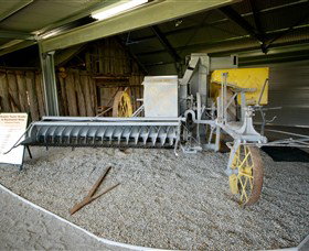 Headlie Taylor Header And Blacksmiths Shop - Stayed 1