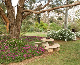 Wombat Heights Orchard And Grog Shed - Stayed 1