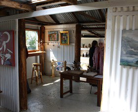 Tin Shed Gallery - Stayed 0