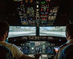 Jet Flight Simulator Canberra - Stays Accommodation 4