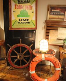 Peachtree Antiques - Stayed 4