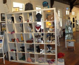 Gallery On Track - Stayed 1