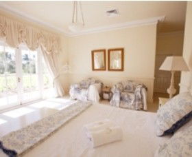 Vinden Estate Wines - Stays Accommodation 6
