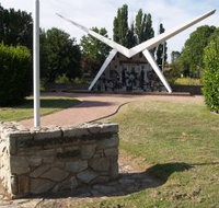 Southern Cloud Memorial - Stayed