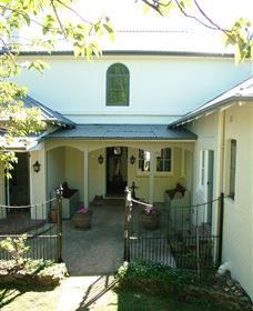 Mount Ashby Estate And Cafe La Palette - Stayed 1