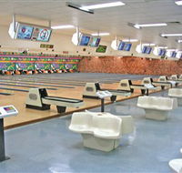 Bateau Bay Ten Pin Bowl - Stayed