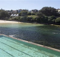 Clovelly Beach - Stayed