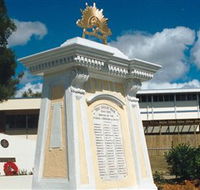 Beenleigh War Memorial - Stayed