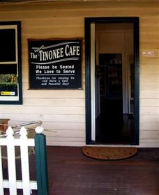 The Famous Tinonee Cafe And Gift Shop - Stayed 3