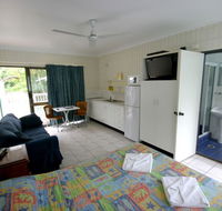 Tropical Palms Inn - Stayed