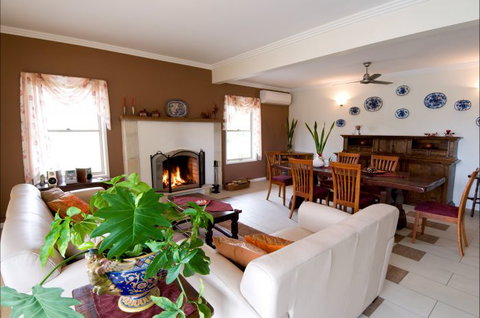 Villa Cavour Bed And Breakfast - Stayed 4