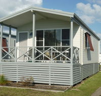Belmont Pines Lakeside Holiday Park - Stayed