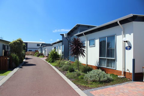 BIG4 Middleton Beach Holiday Park - Stays Accommodation 9