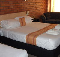 Hilldrop Motor Inn - Stayed