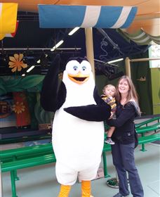 At Theme Park Central Holiday House - Stays Accommodation 1