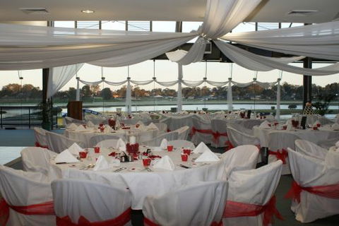 Taree-Wingham Race Club - Stayed 4