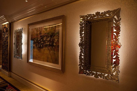 Corporate Art - Stayed 1