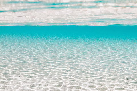 VIP Luxury Chartered Escapes, Exploring The Reef At Your Own Pace - Stayed 44