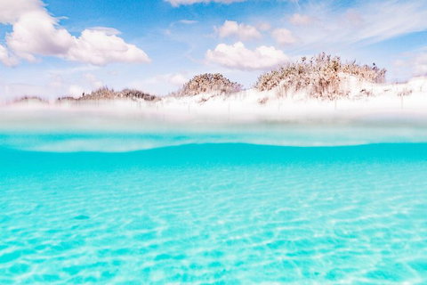 VIP Luxury Chartered Escapes, Exploring The Reef At Your Own Pace - Stayed 10