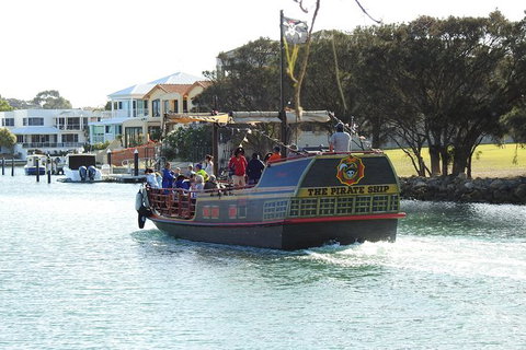 Pirate Ship Lunch Cruise (1.5hr) - Stayed 0